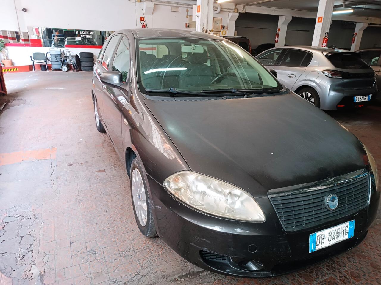 Fiat Croma 1.9 Multijet Active