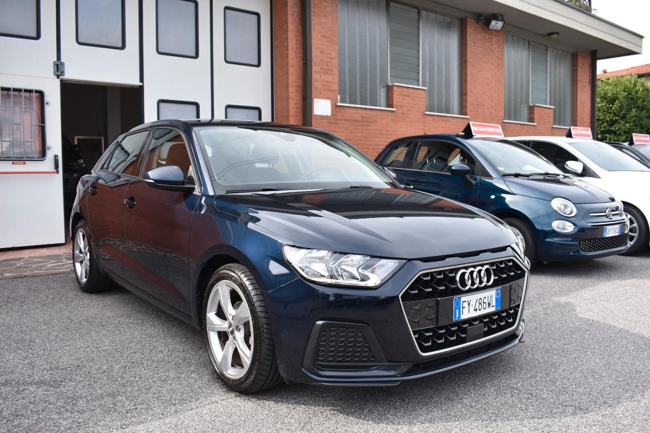 Audi A1 Sportback Restayling 1.0 tfsi 25