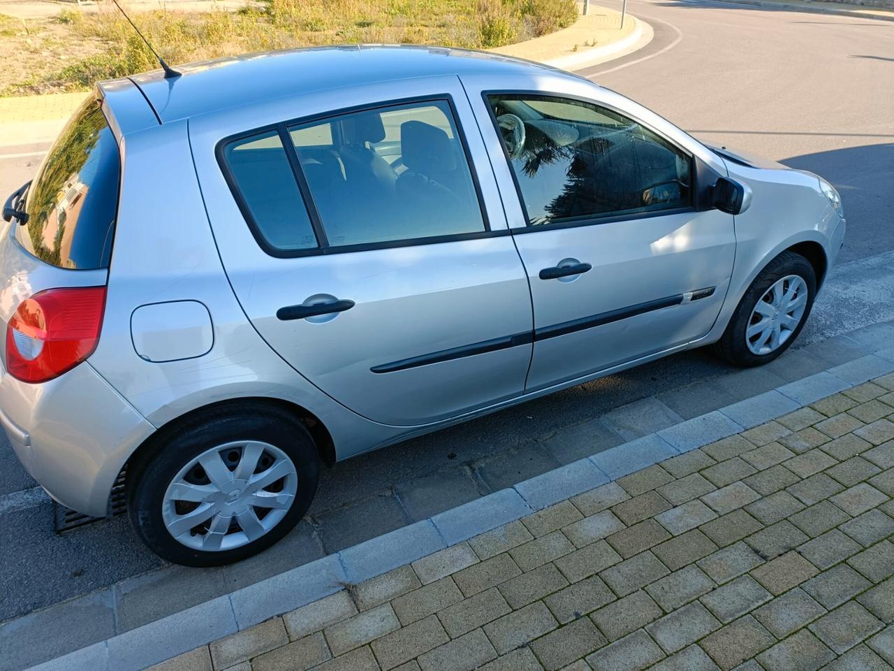 Renault Clio 1.5 dCi 70CV 5 porte Pack