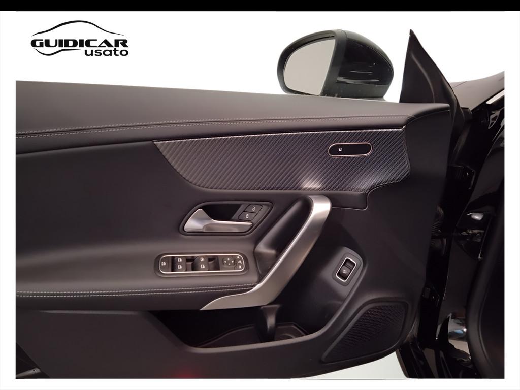 Mercedes-Benz CLA Sh.Brake - X118 2023 - CLA Shooting Brake 180 d Progressive Advanced auto