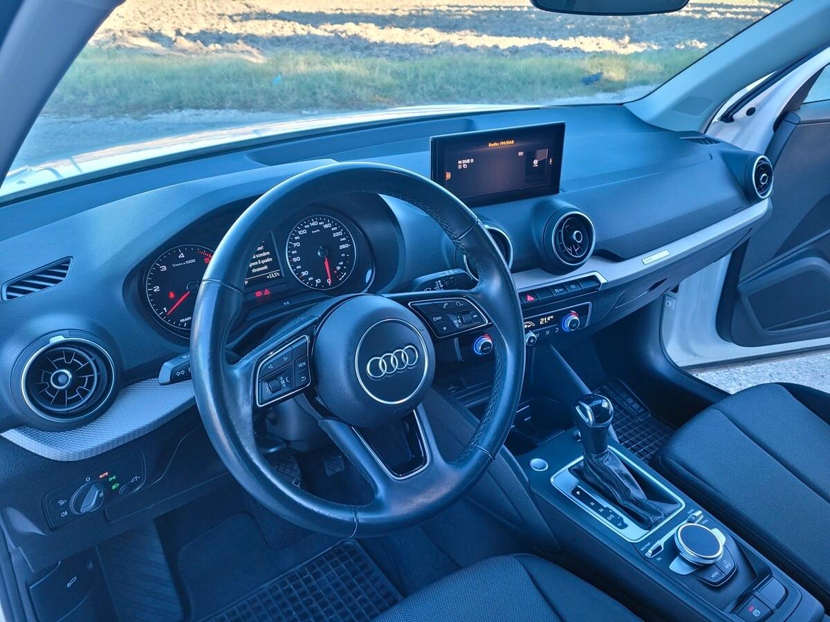 Audi Q2 30 TDI S line Edition