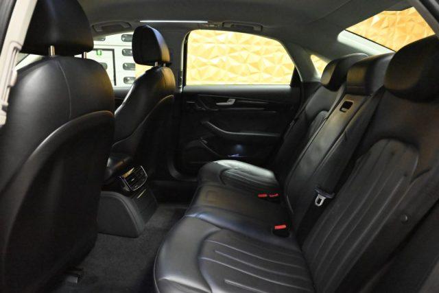 AUDI A8 V6 3.0 TDI Q.TIP.NAVI 20'BOSE TEL RISC.20"CAM FULL