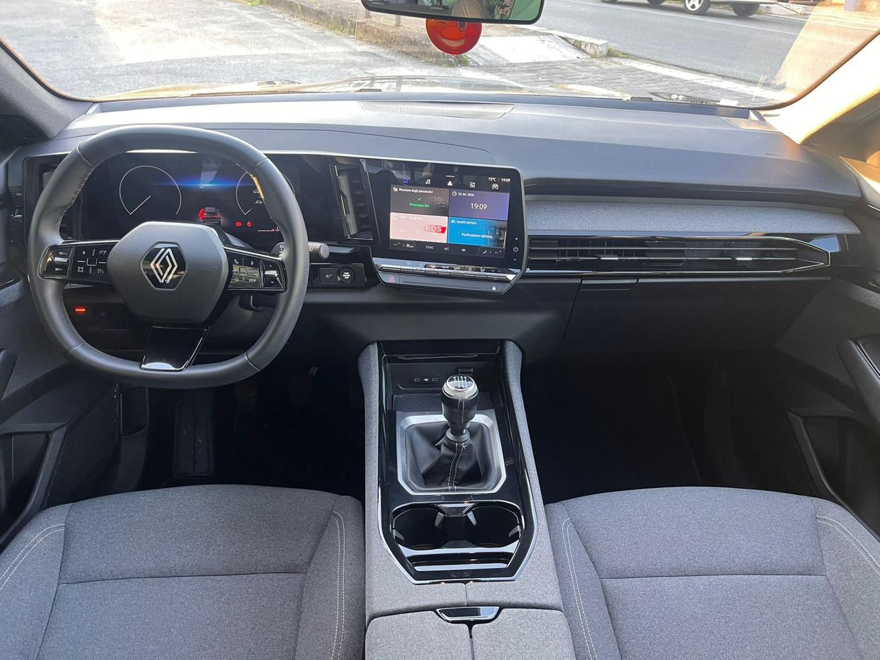 RENAULT AUSTRAL MILD HYBRID ADVANCED EQUILIBRE