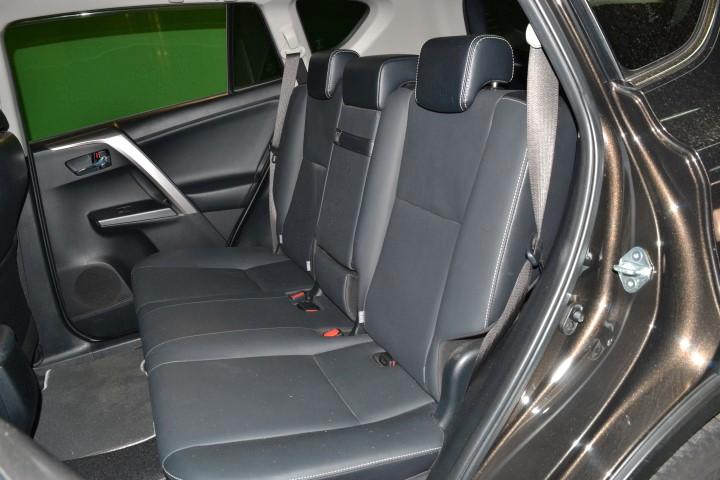 TOYOTA RAV 4 - 2.5 b hybrid lounge