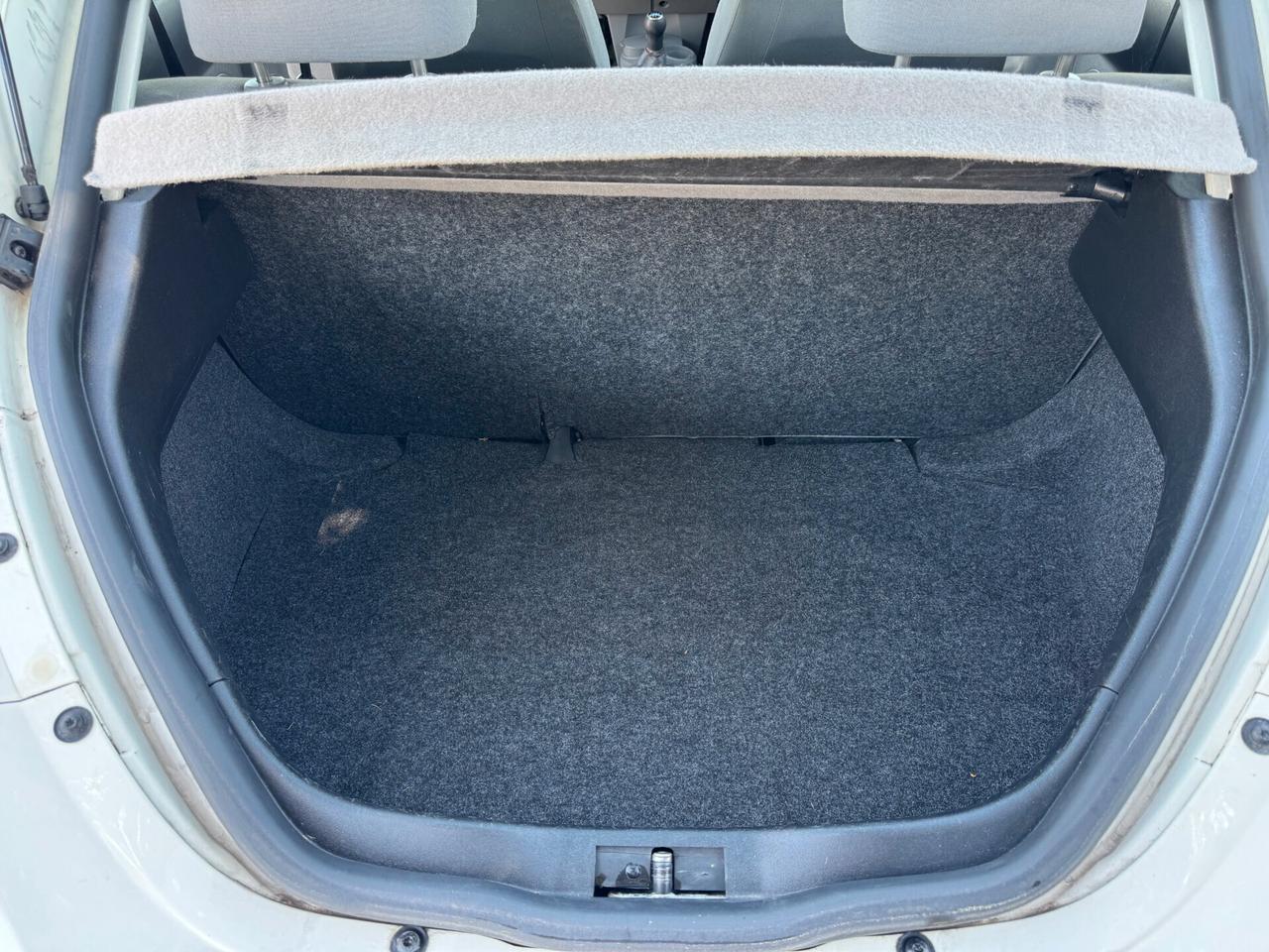 Volkswagen New Beetle 1.6