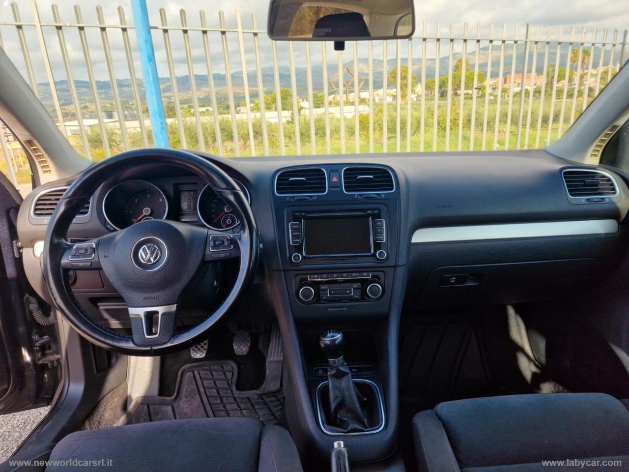 Volkswagen Golf 1.6 TDI DPF 5p. Highline