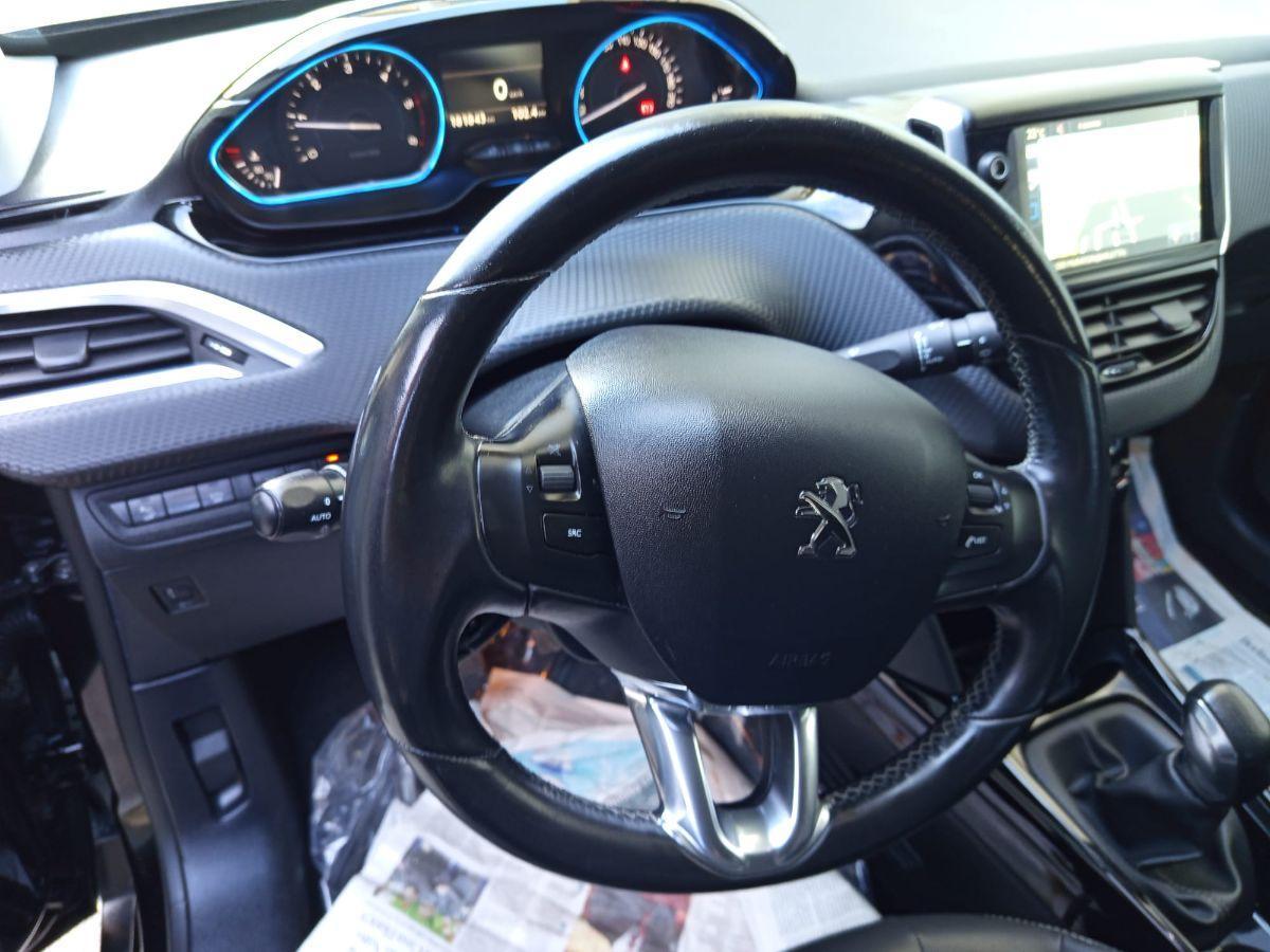 PEUGEOT 2008 1.6 e-HDi 92 CV Allure UNICO PROP.
