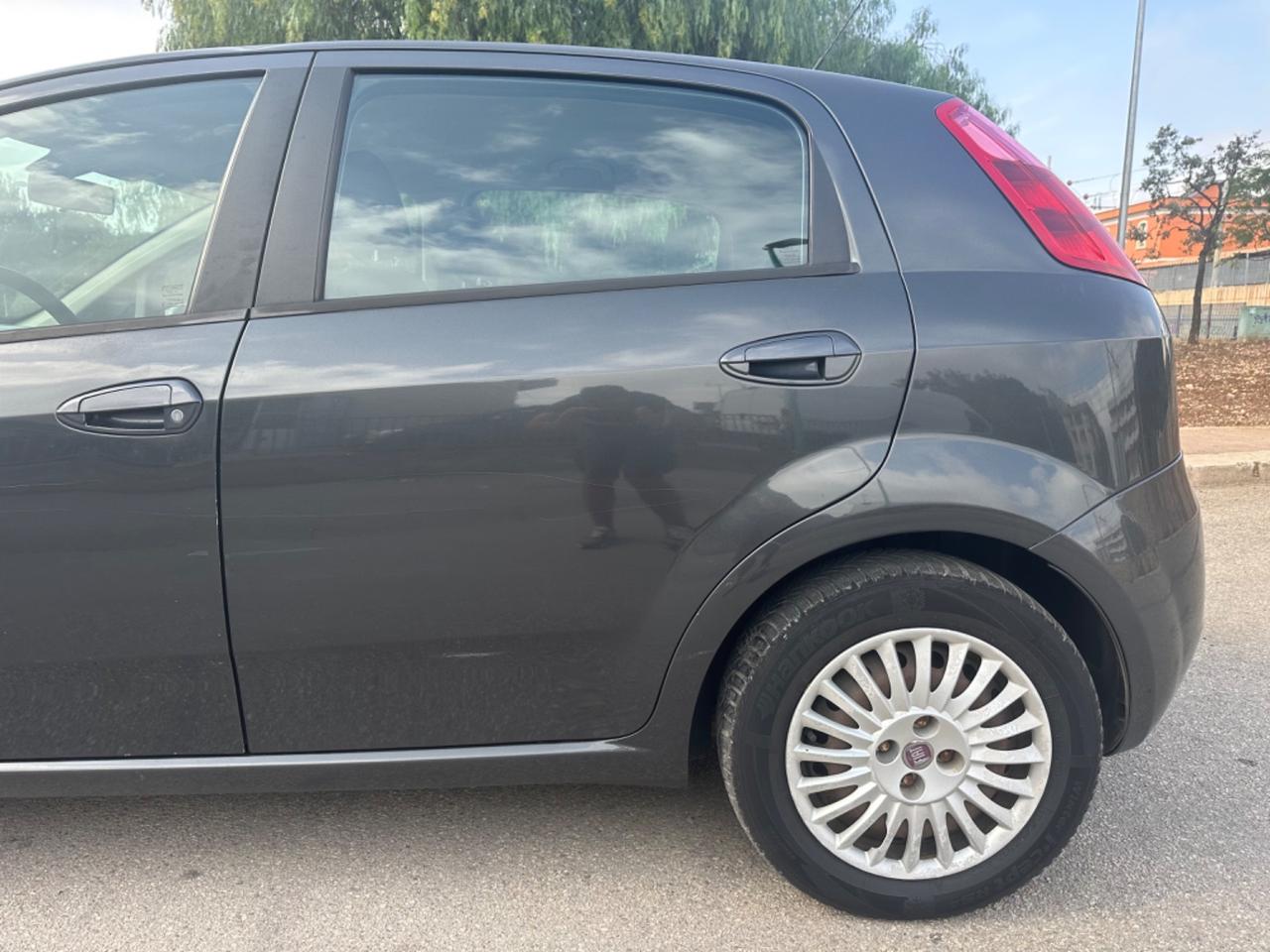 FIAT GRANDE PUNTO 1.3 MJT 2009 - NORD ITALIA