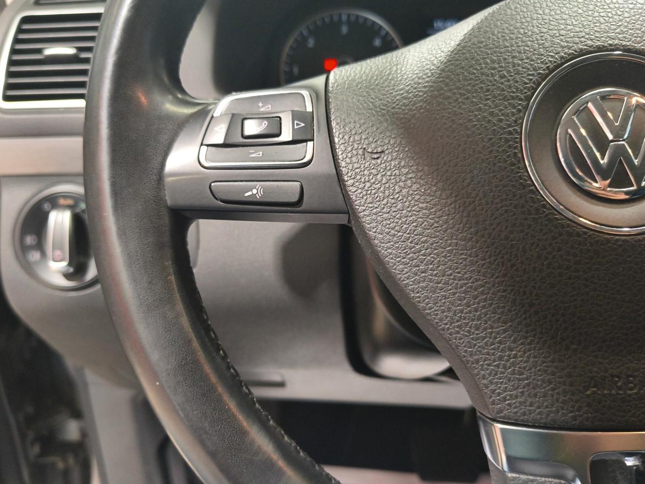 Volkswagen Touran 1.6 TDI DSG Comfortline 7 posti