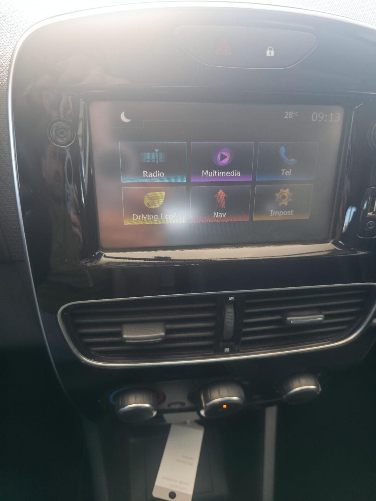 Renault Clio dCi 8V 75 CV 5 porte Moschino Life