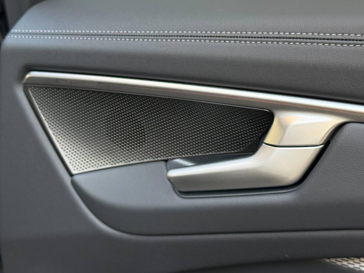 Audi Audi A6 Avant S line edition TDI quattro 220 kW S tronic