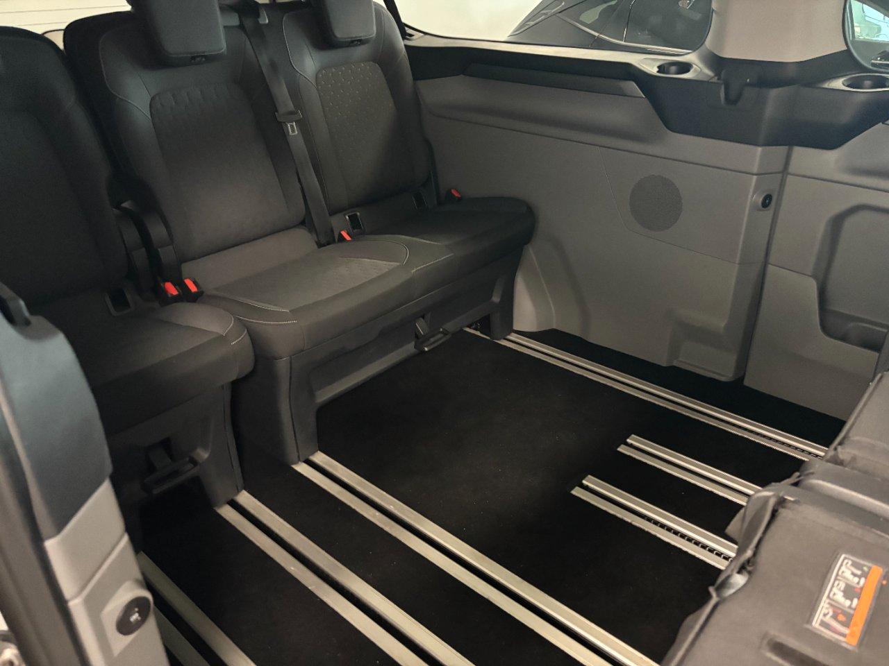 Ford Tourneo Custom 9 Posti Passo Lungo L2 Titanium 2.0 Diesel