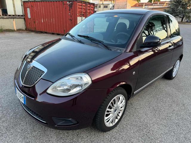 LANCIA Ypsilon 1.2 69 neopatentati Bellissima Pronta per Consegna