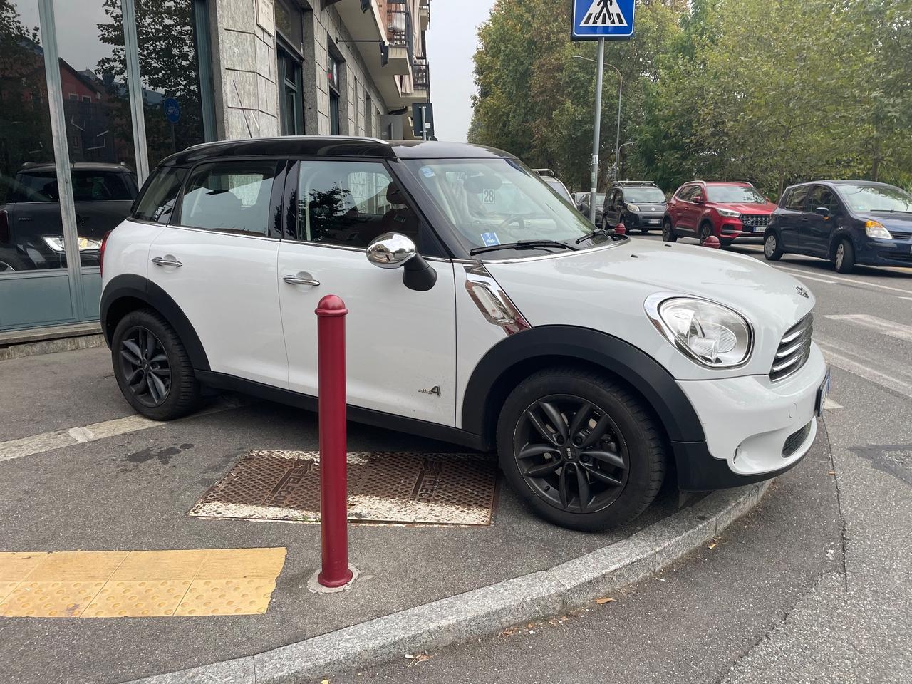 Mini Cooper Countryman 1.6 ALL4 Automatica/GARANZIA