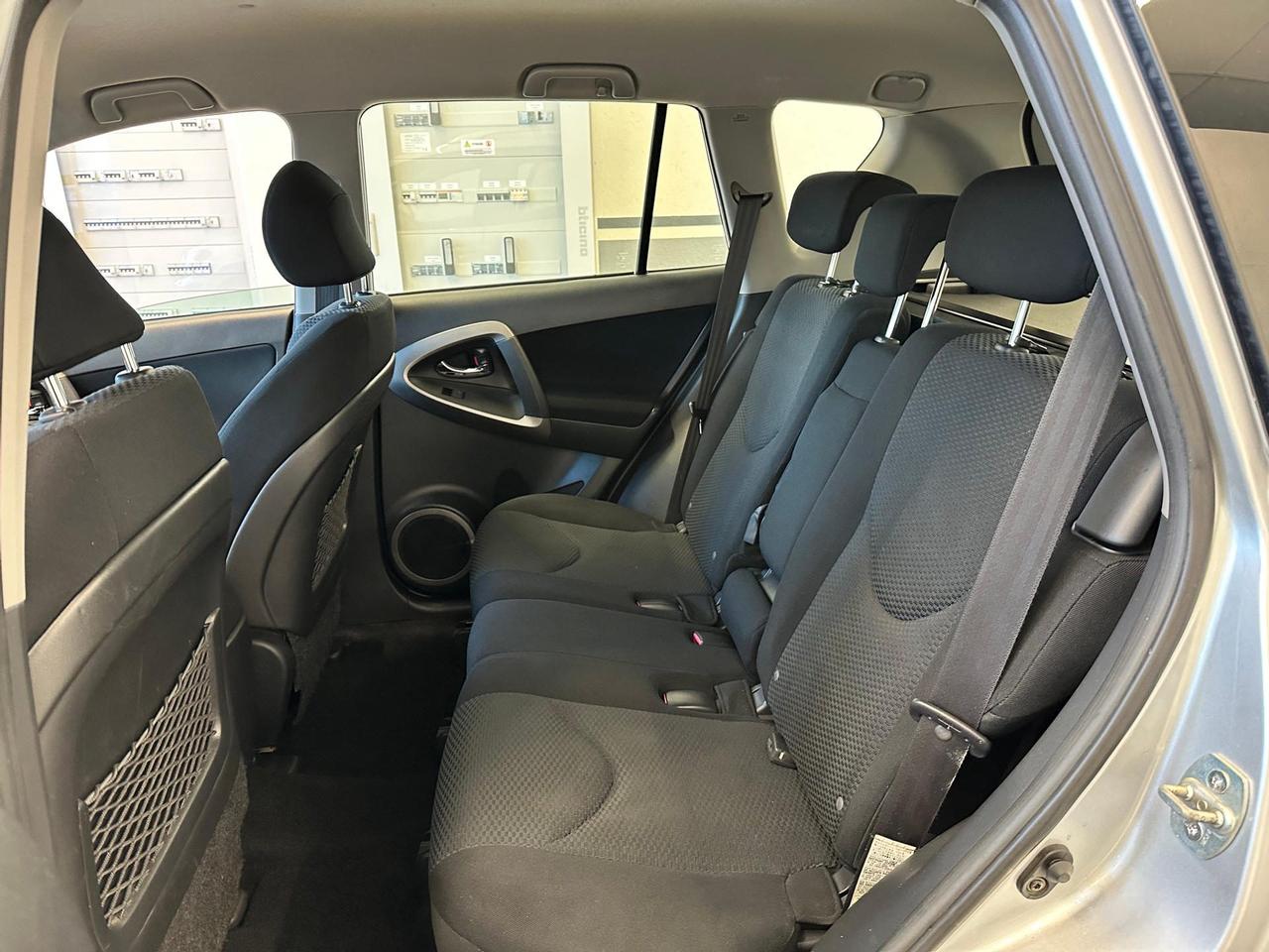 Toyota RAV4 2.2 d-4d Sol 136cv