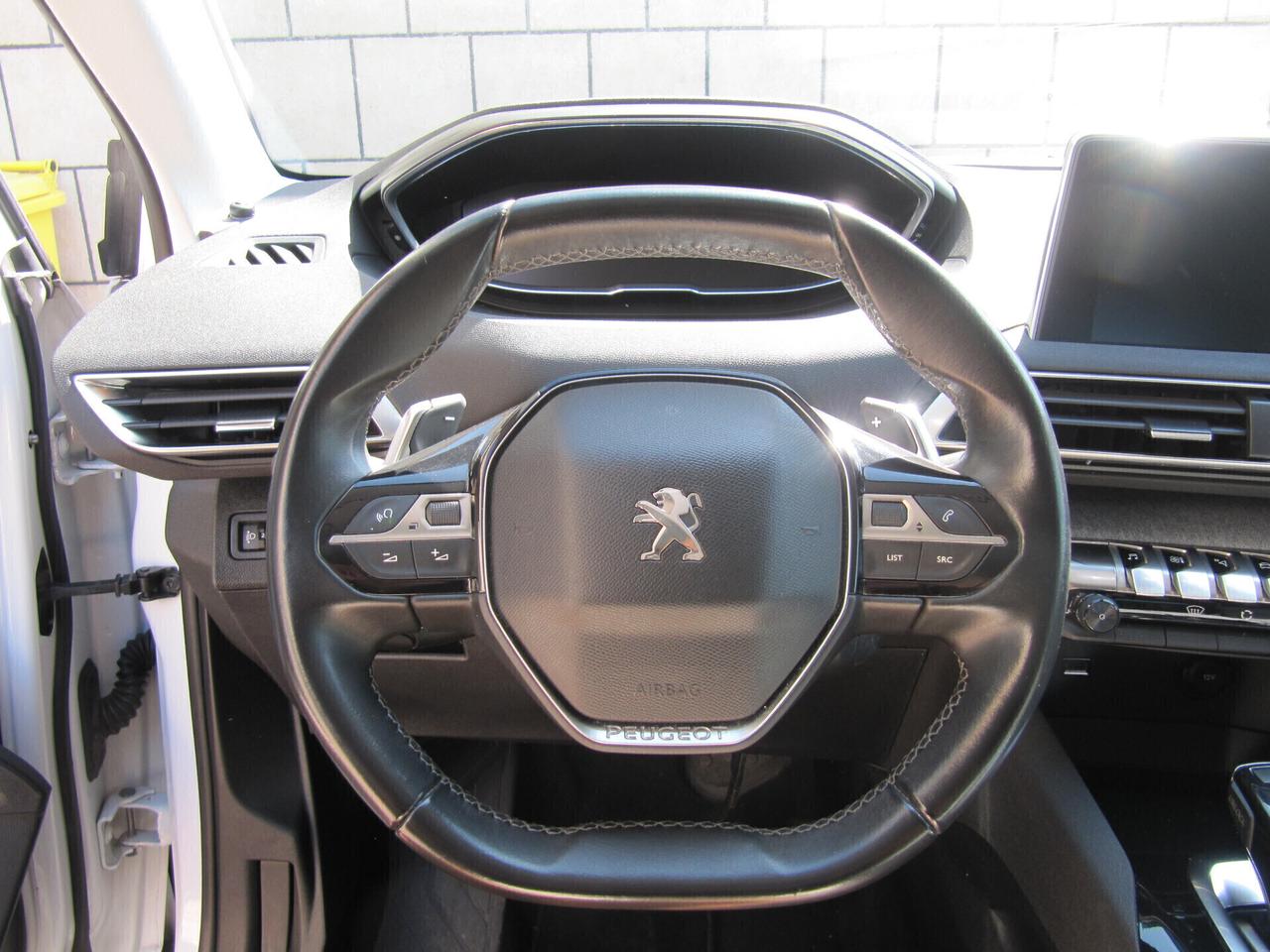 Peugeot 3008 BlueHDi 130 S&S EAT8 Allure - AUTOMATICO