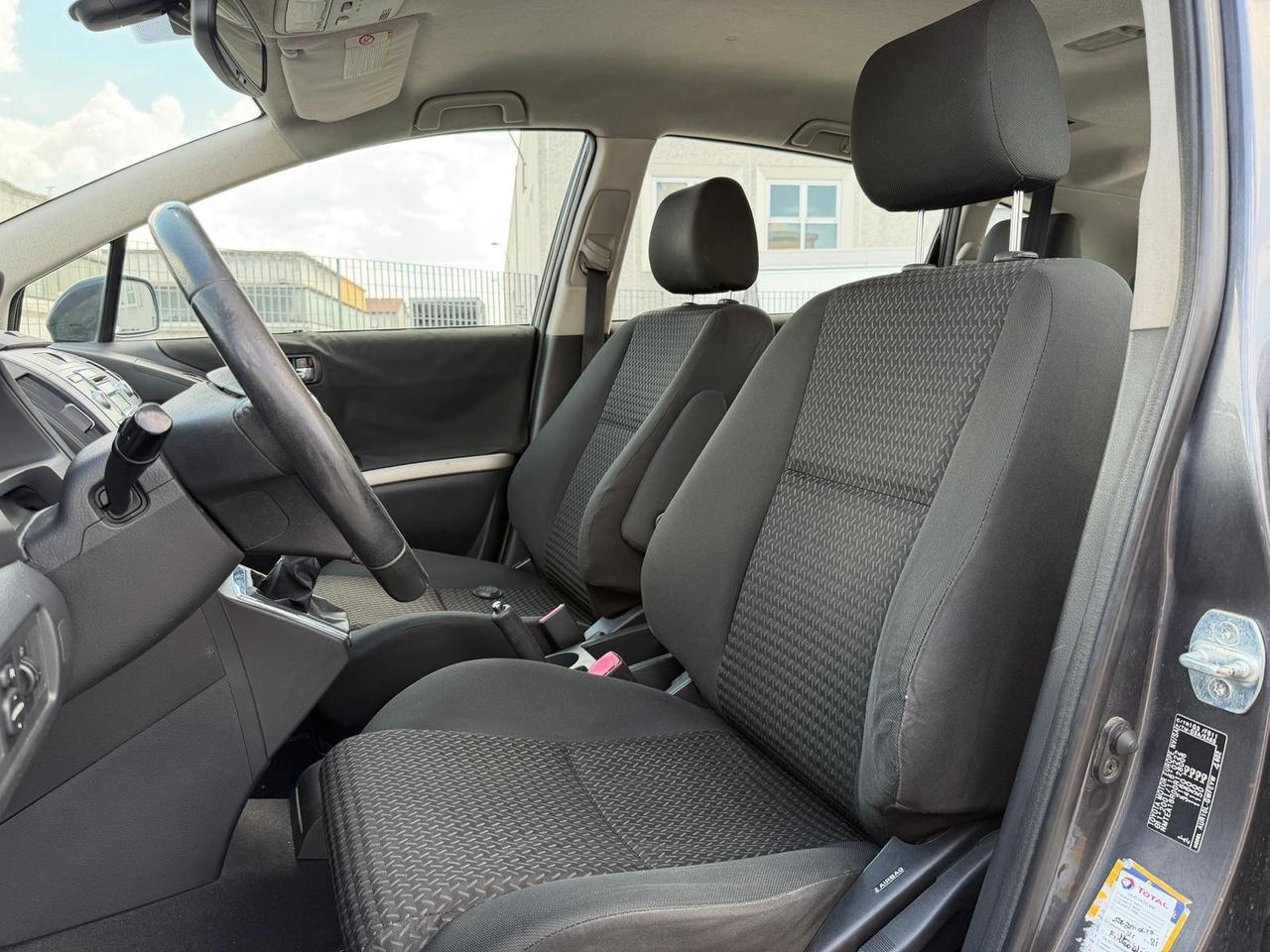 Toyota Corolla Verso D-4D Sol