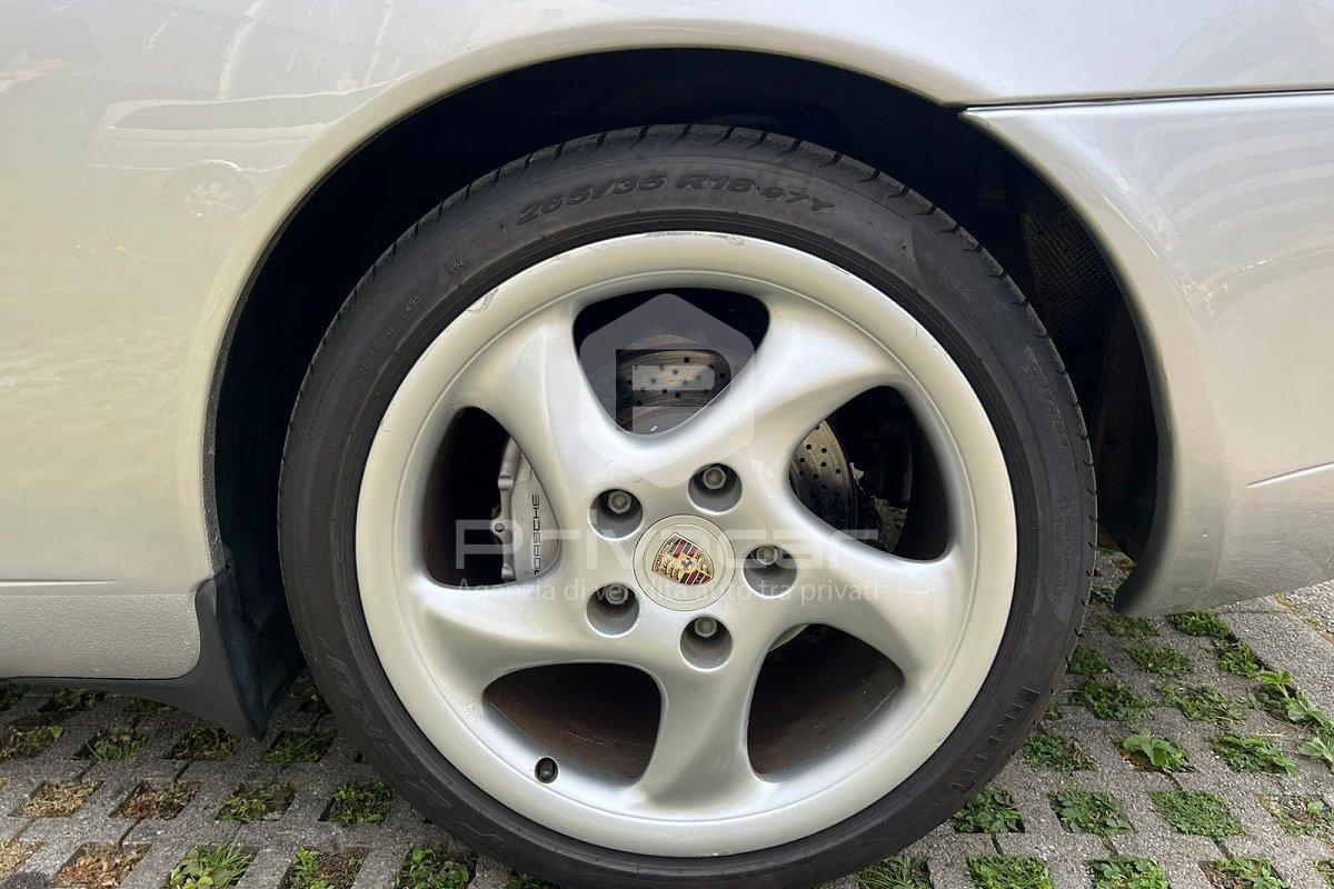PORSCHE 911 Carrera 4 cat Coupé