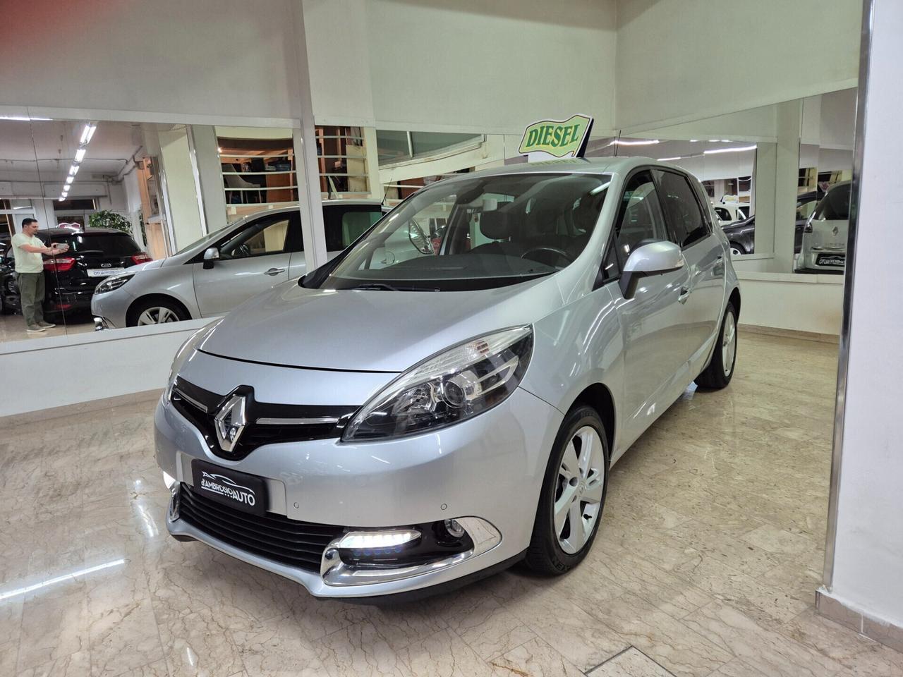 Renault Scenic X-Mode 1.5 dCi 110 CV Luxe-Privilege