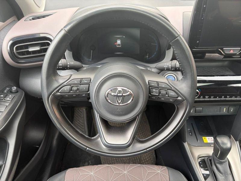 Toyota Yaris Cross 1.5h Lounge fwd 116cv e-cvt