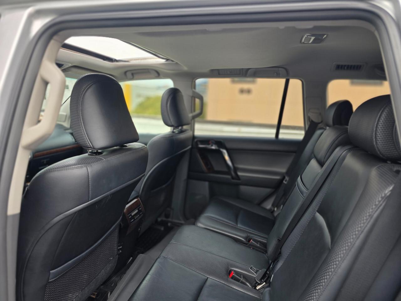 Toyota Land Cruiser V8 4.5 D4-D 7 posti