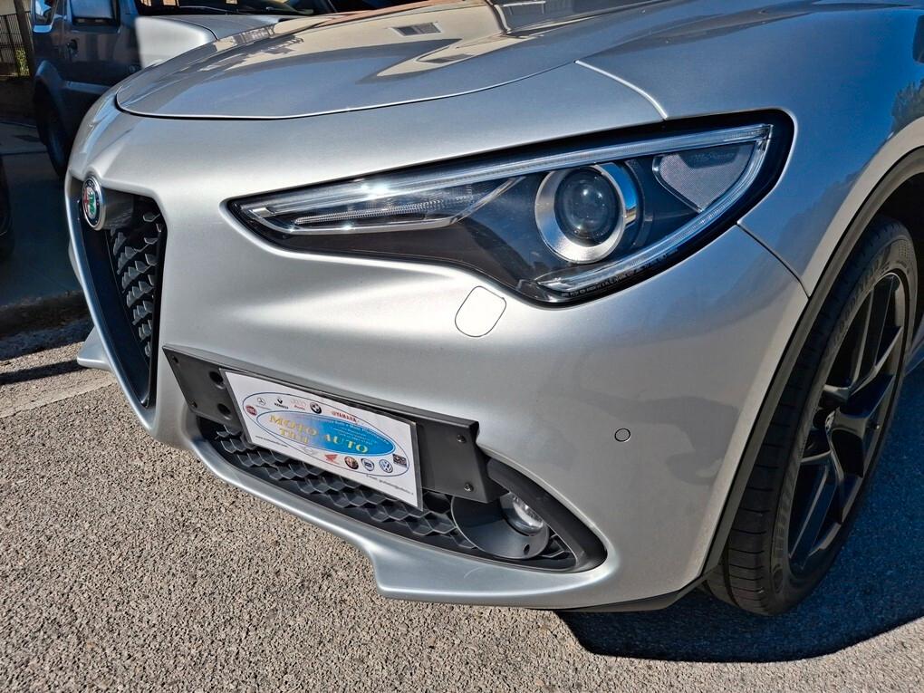 Alfa Romeo Stelvio 2.2 TD TETTO/Cerchio 20 - 2021