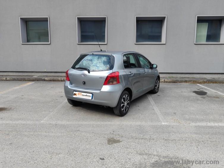 TOYOTA Yaris 1.4 D-4D 5p. AUTOMATICA NEOPATENTATI
