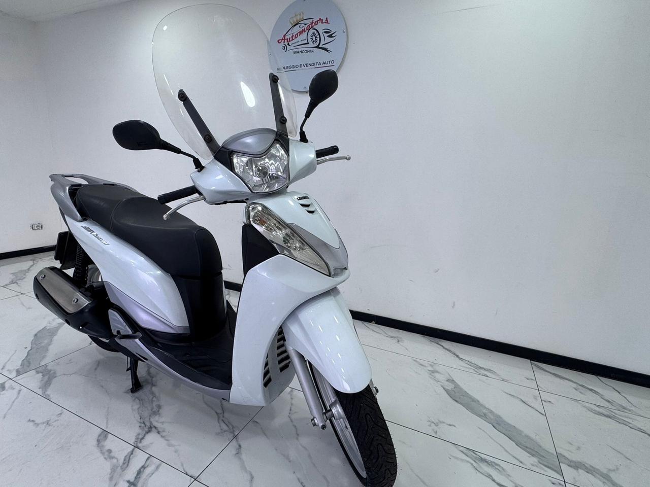 Honda SH 300 ABS-TAGLIANDATO E REVISIONATO-2015