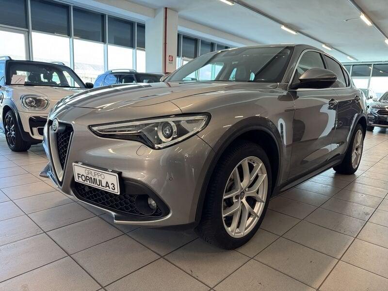 Alfa Romeo Stelvio 2.2 Turbodiesel 210 CV AT8 Q4 Executive