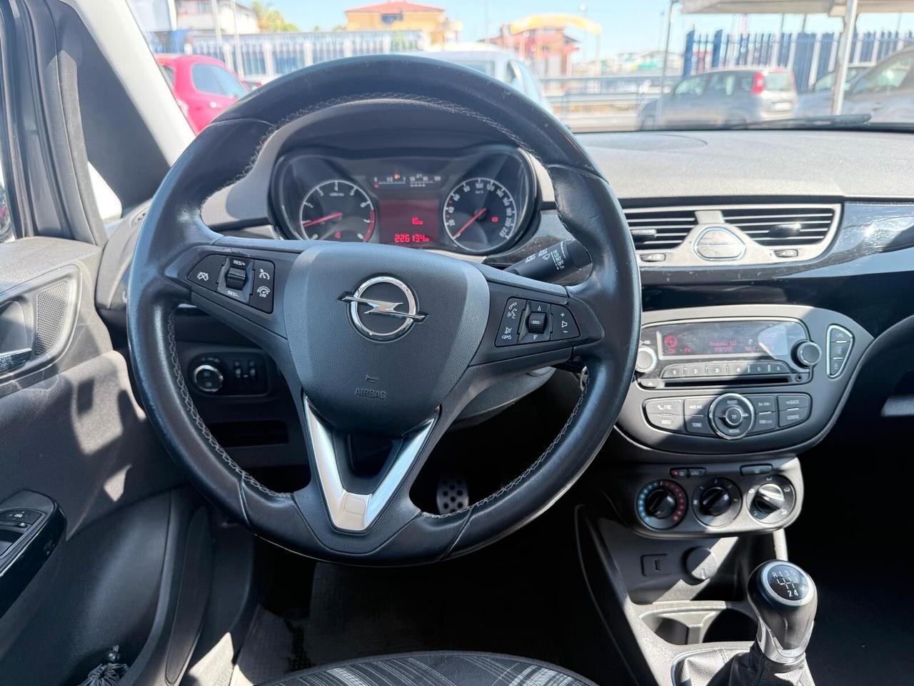 Opel Corsa 1.4 90CV GPL Tech 5 porte Cosmo