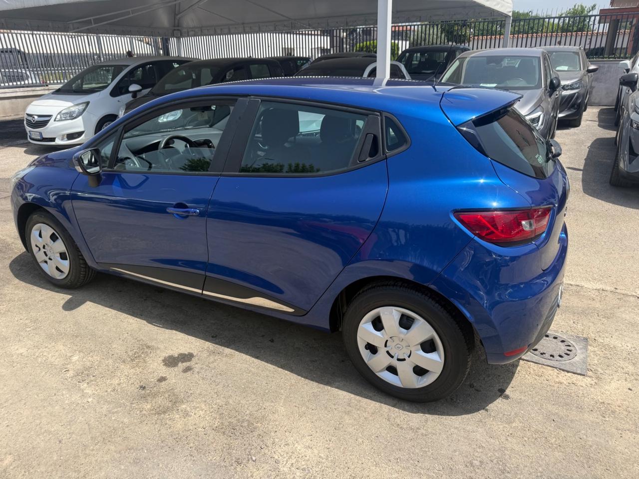 Renault Clio dCi 8V 90 CV 5 porte Moschino Life