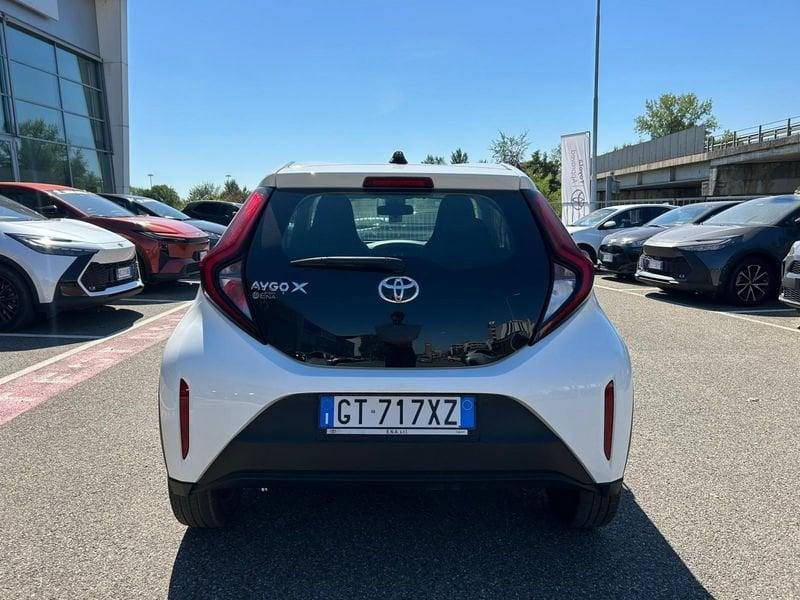 Toyota Aygo X 1.0B (72 CV) Active S-CVT