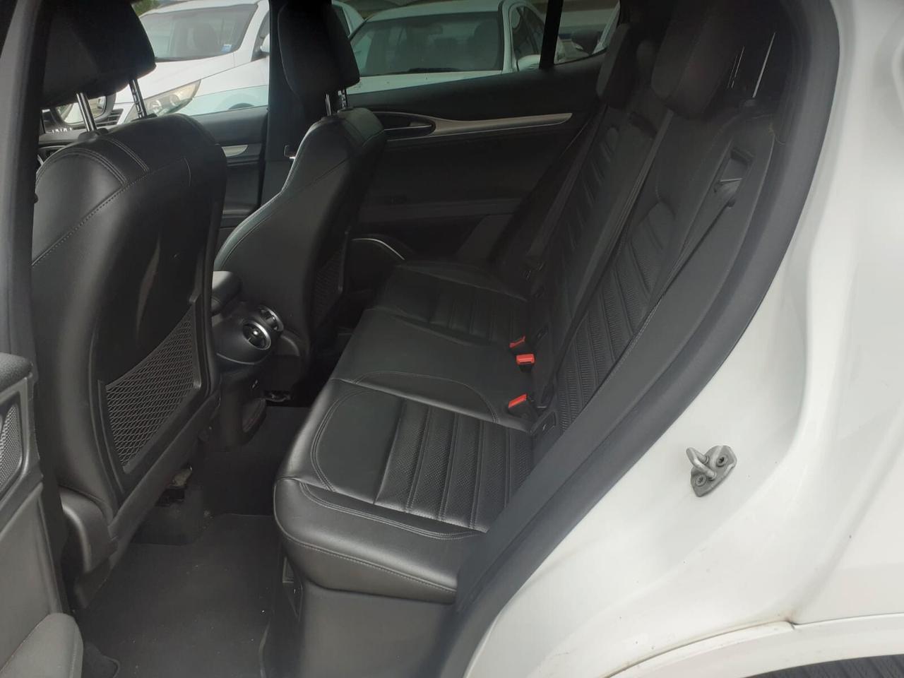 Alfa Romeo Stelvio 2.2 Tb 210 CV AT8 Q4 Veloce - 2021