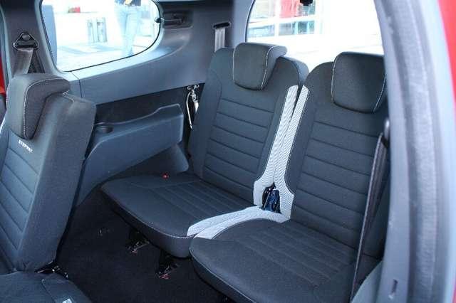Dacia Lodgy Stepway 1.5 Blue dCi 8V 115CV 7 posti