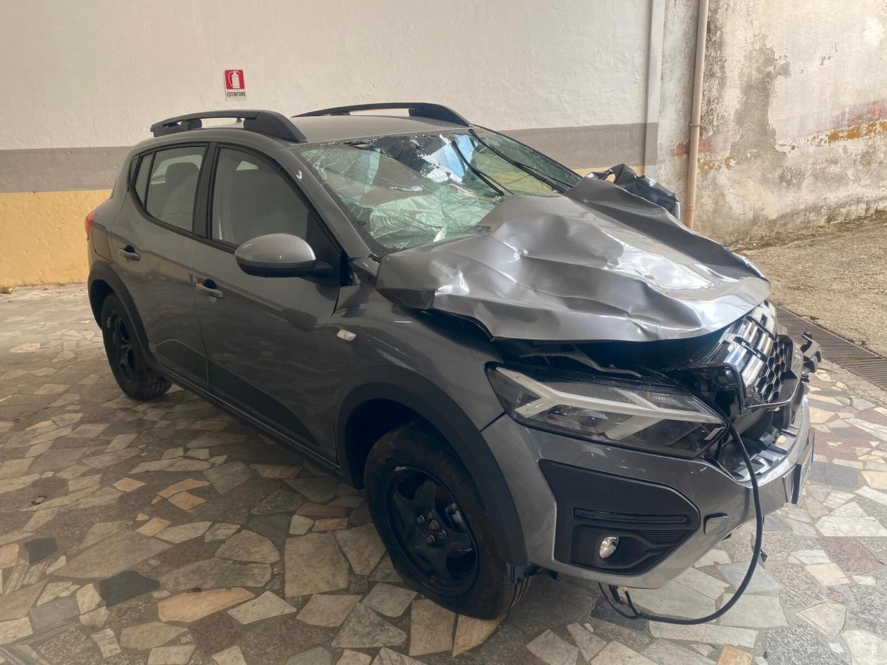 Dacia Sandero 1.0cc benzina(PRIVATO)-2025