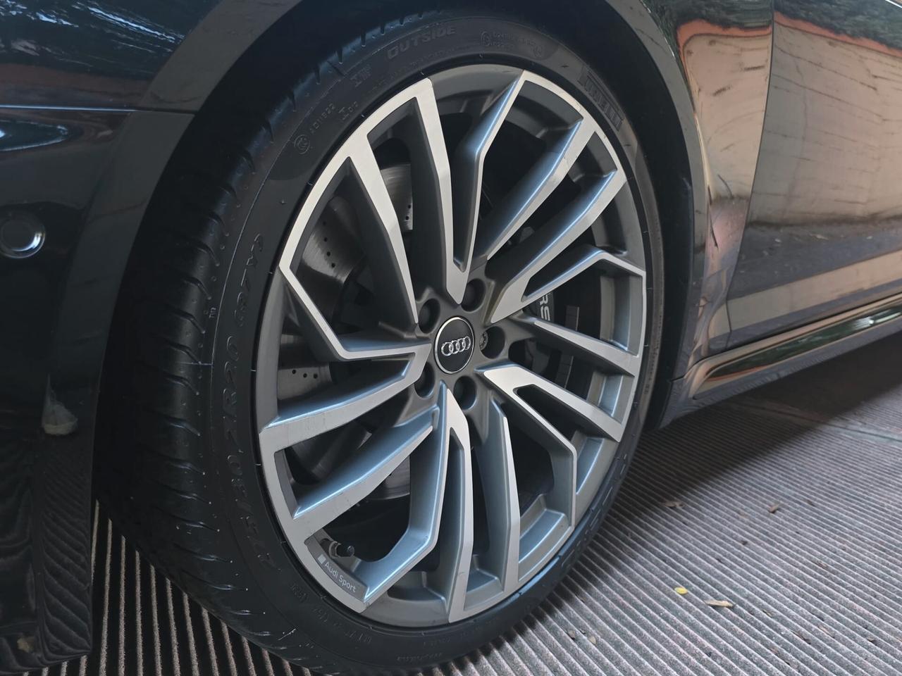 Audi A4 RS4 Avant 2.9 tfsi quattro 450cv tiptronic