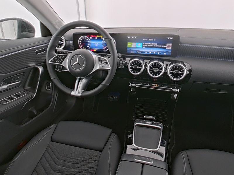 Mercedes-Benz CLA 180 180 Automatic Progressive Advanced Plus
