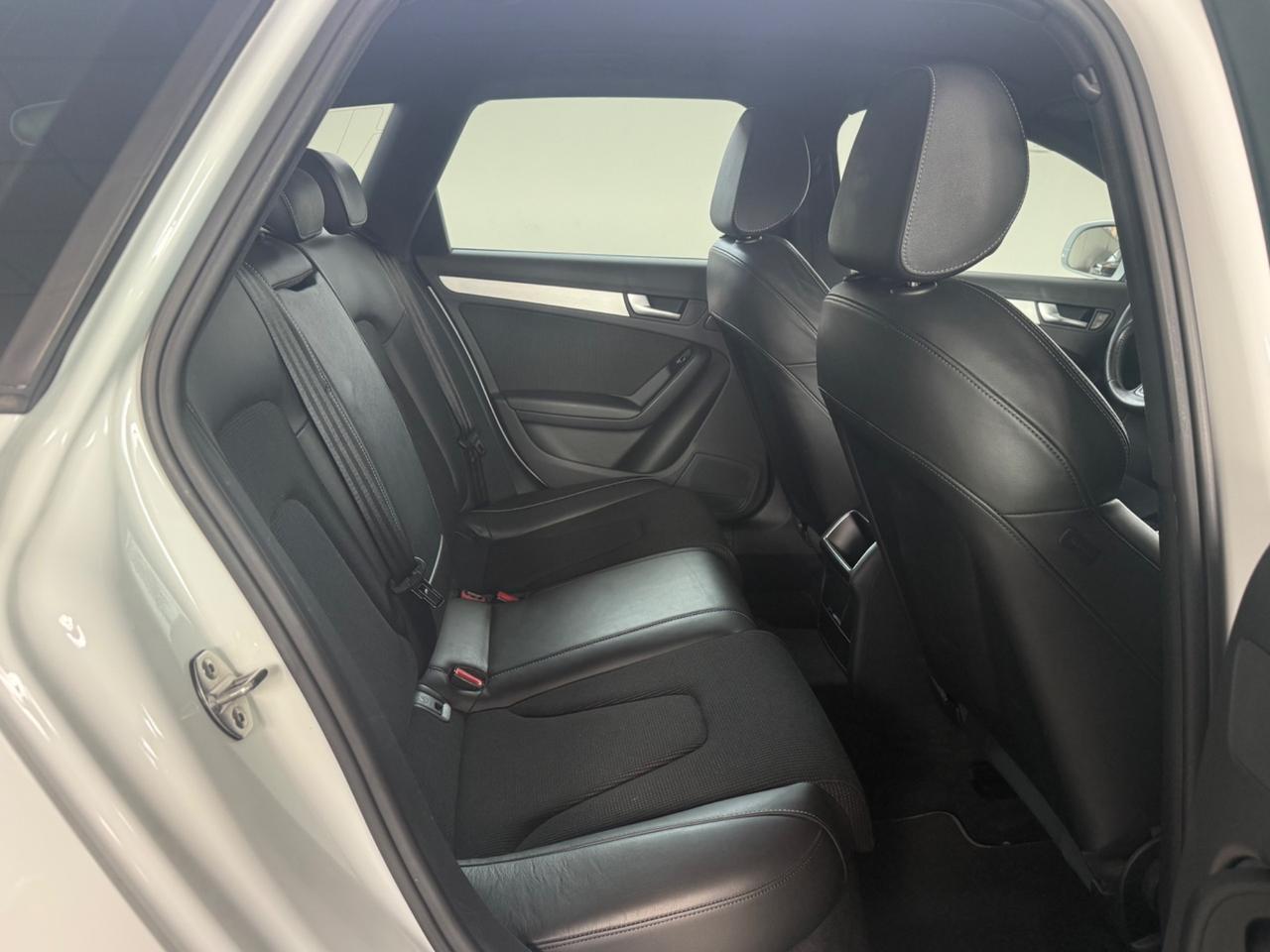 Audi A4 Avant 2.0 TDI 177CV quattro Business Plus S Line