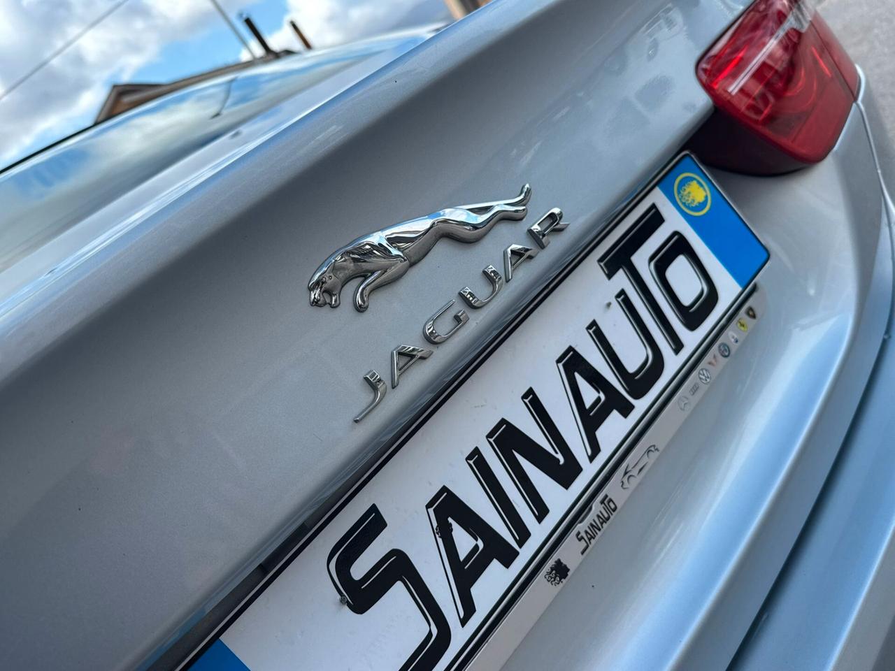 Jaguar XE 2.0 D 180 CV PORTFOLIO garanzia