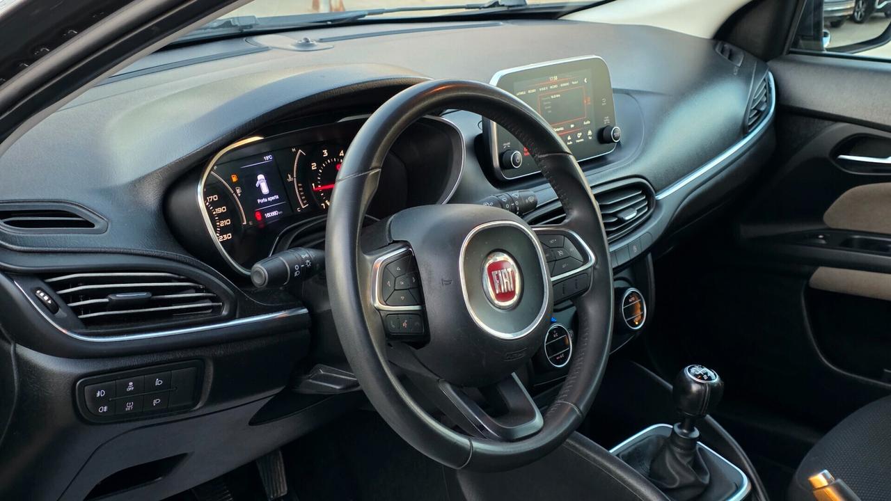 Fiat Tipo 1.6 Mjt S&S 5 porte Lounge