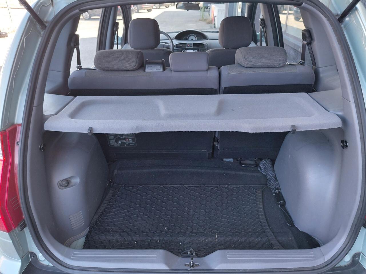 Hyundai Matrix 1.6 Active