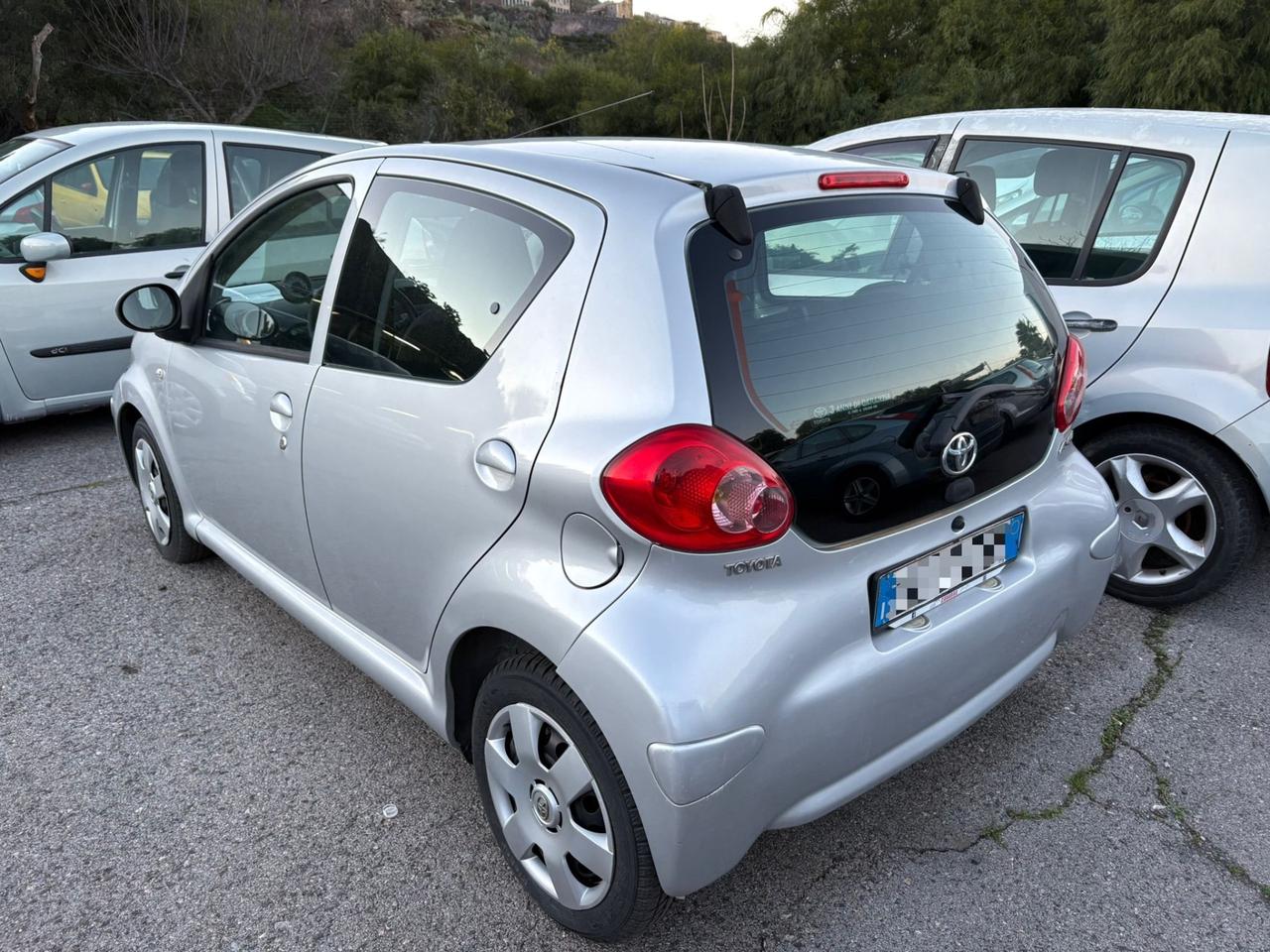 Toyota Aygo 1.0 12V VVT-i 5 porte Sol