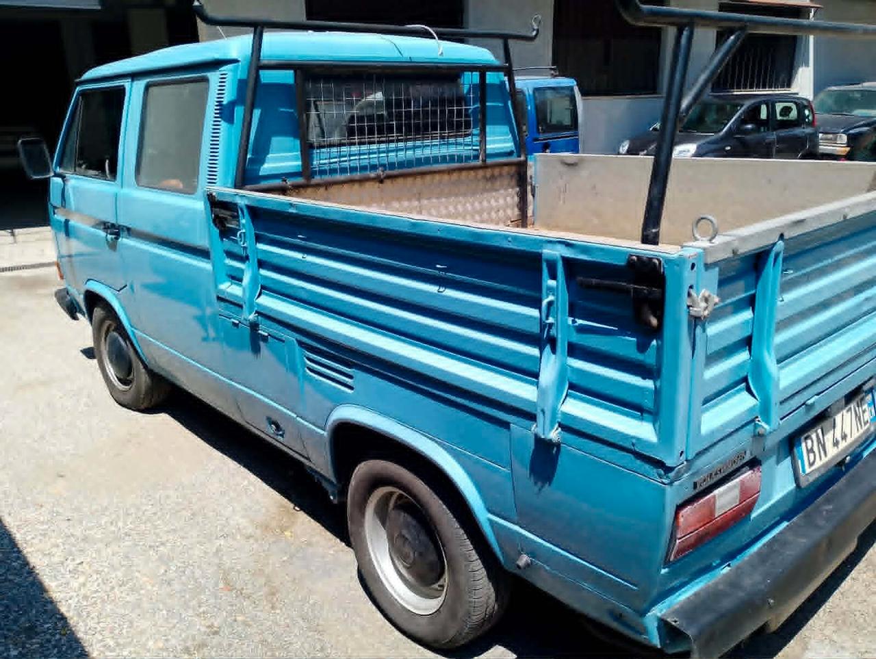 Volkswagen T3 1600 TURBO DIESEL 6 POSTI CASSONATO
