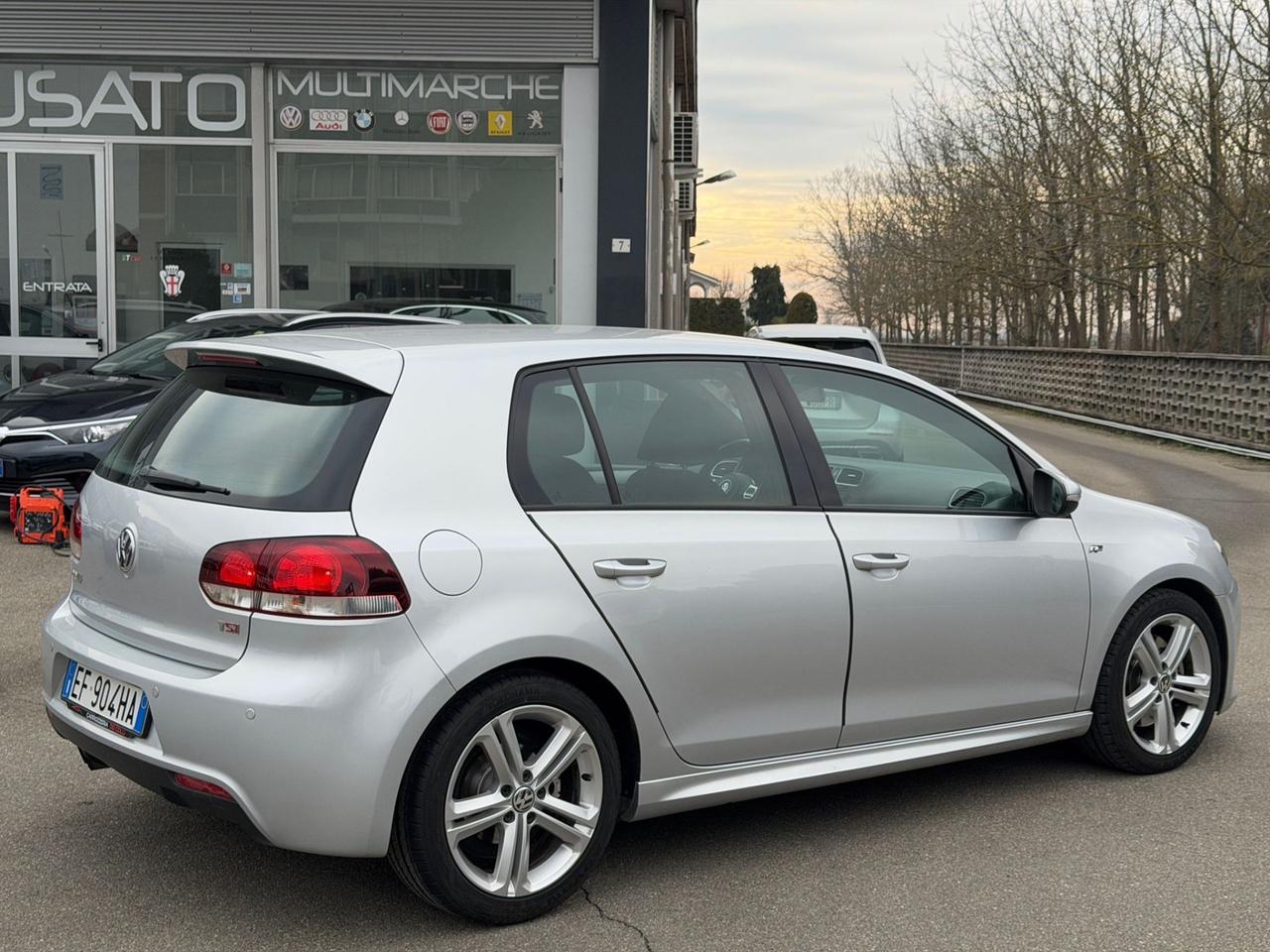 Volkswagen Golf 1.4 TSI 160CV DSG 5p. R-LINE