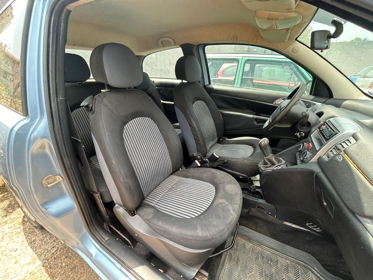 Lancia YPSILON 1.3 DIESEL