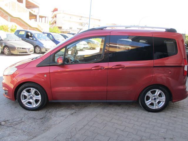 FORD Tourneo Courier 1.5 TDCI 75 CV Titanium