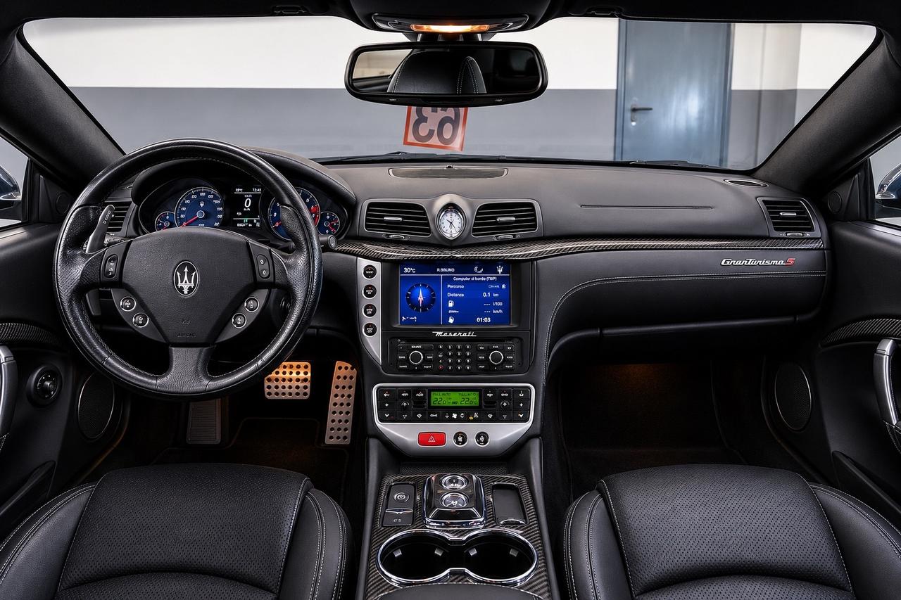 Maserati GranTurismo 4.7 V8 MC Stradale cambio corsa