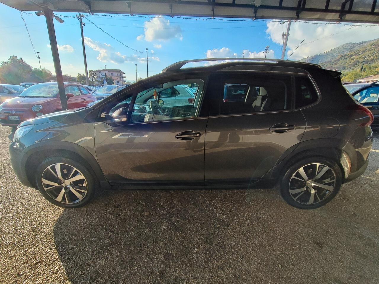 Peugeot 2008 BlueHDi 100 Black Matt