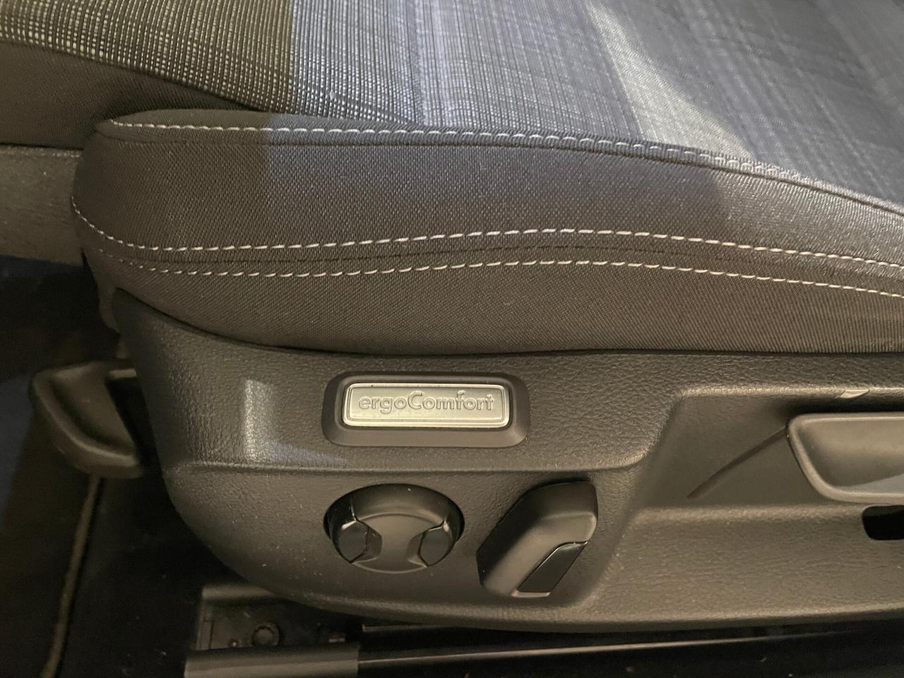 Volkswagen Passat Variant 2.0 TDI SCR EVO DSG Business