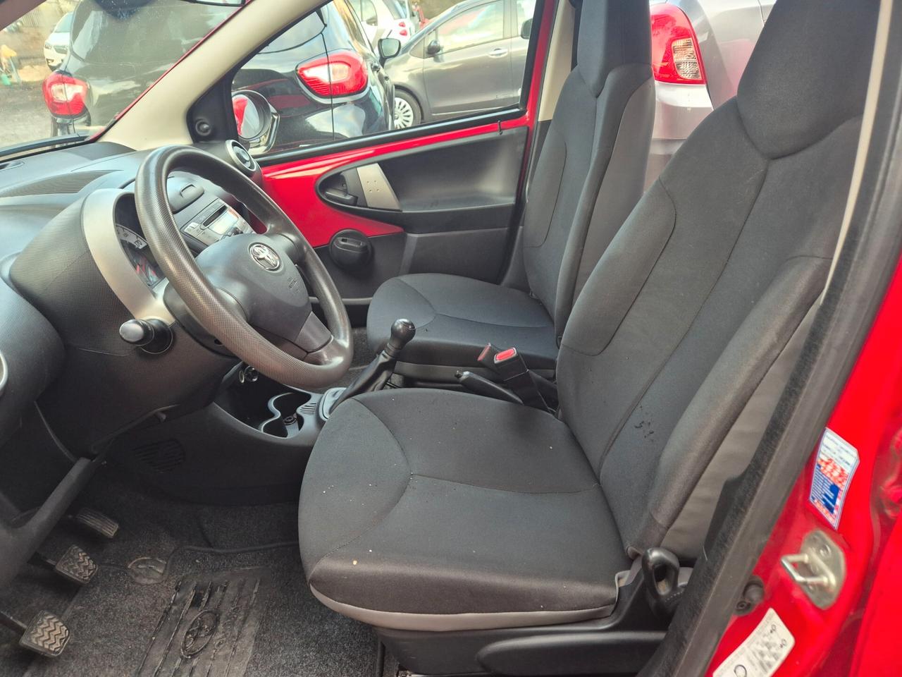 Toyota Aygo 1.0 12V VVT-i 5 porte Active Connect